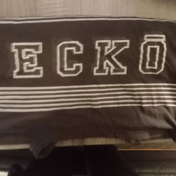 Vintage Y2K Ecko Red Silver Logo T-Shirt | Graphic Streetwear Tee Size S - Picture 4 of 4